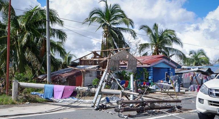 Philippines : le bilan du typhon Rai s’alourdit à 389 morts